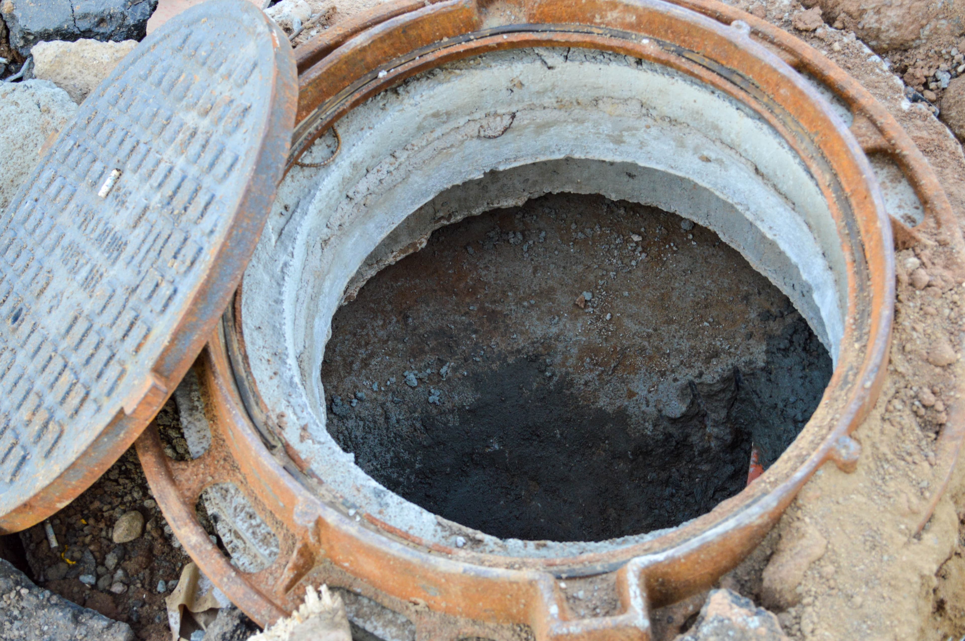 Manhole & Chamber Civil Repair